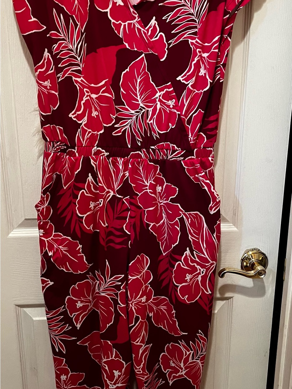 Cuddl Duds Red and White Floral Midi Dress